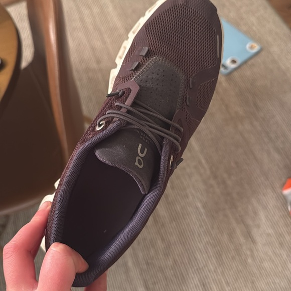 Maroon ON’s - Picture 4 of 4